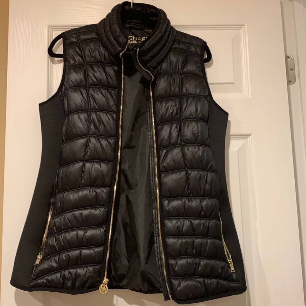 Like new MICHAEL Michael Kors vest